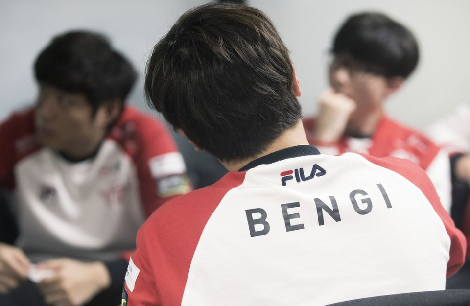 爱游戏-Faker遭遇三连败,法国队教练面临压力!的简单介绍