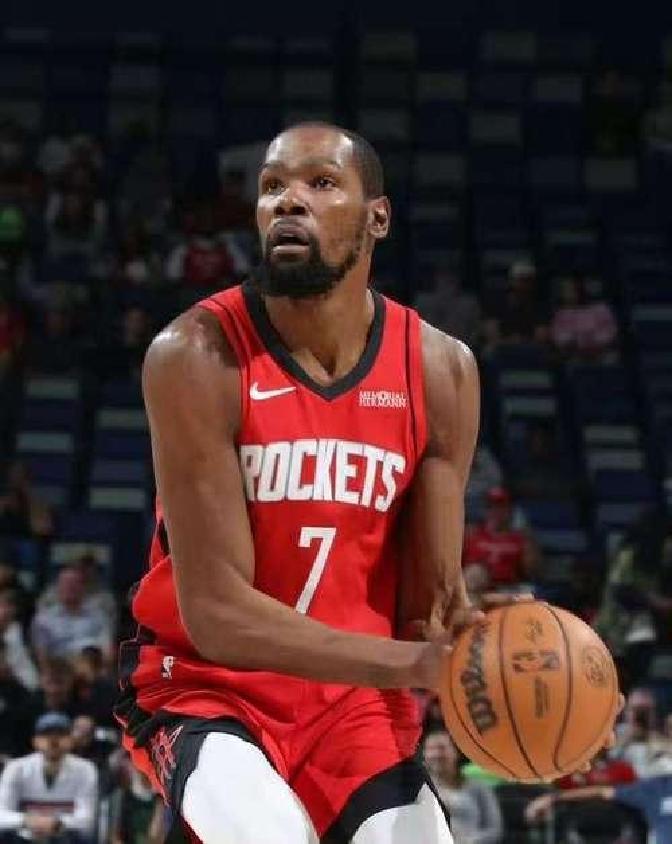 爱游戏体育- 杜兰特爆冷击败切尔西,回归赛场引爆全场视频